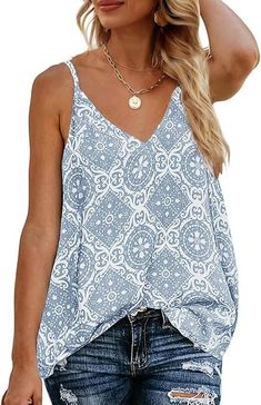 What to Pack for a Week at an All Inclusive Resort - Adventures Of A Blonde Girl Sleeveless Shirts, Spaghetti Strap Tank Top, V Neck Tank Top, Summer Crop Tops, Womens Tops Summer, Women Tunic Tops, Layered Tops, Summer Tank Tops, Top Summer