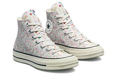 A03555C Converse 70, Floral Converse, Converse Chuck 70, Chuck 70, Swag Shoes, Pretty Shoes, Christmas Wishlist, Chuck Taylor All Star, Converse Chuck