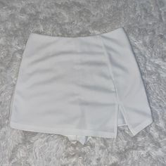 Shein White Skirt With Shorts Underneath (Has Never Been Worn But Does Not Have Tags Still Attached) Size Small White Bottoms With Built-in Shorts For Night Out, Stretch Mini Skirt With Split Design, Mini Skirt With Split Design For Night Out, White Fitted Bottoms With Split Design, Fitted White Bottoms With Split Design, White Skirt With Split Design, Summer Mini Skirt Bottoms With Split Design, Casual Mini Skirt With Split Design, White High Waist Skort For Night Out