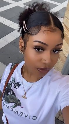 Twisted Hair, Cute Curly Hairstyles, Hairdos For Curly Hair, Natural Curls Hairstyles, Natural Hair Styles Easy, Slick Hairstyles, Hair Ponytail Styles