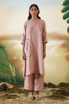 Shop for FEBo6 Pink Chanderi Kurta And Pant Set for Women Online at Aza Fashions Pink Linen Trousers, Kurta For Women, Pink Tunic, Linen Color, Linen Tunic, Work Party, Kurta With Pants, Linnet, Pink Abstract