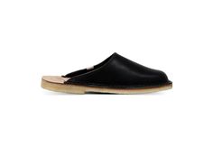 Casual Black Mules With Cork-bed Midsoles, Casual Everyday Mules With Rubber Sole, Casual Mules With Rubber Sole For Everyday, Casual Everyday Mules With Leather Sole, Casual Everyday Mules With Leather Footbed, Casual Black Mules For Outdoor, Casual Closed Toe Mules For Outdoor, Modern Mules With Rubber Sole, Modern Mules With Rubber Sole For Everyday