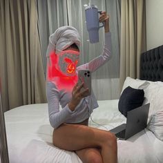 Winter Blues Remedies, Christmas Glow Up, That Girl Aesthetic, Wellness Era, Aesthetic Self Care, Self Care Aesthetic, Winter Health, Blue Light Therapy, Winter Arc