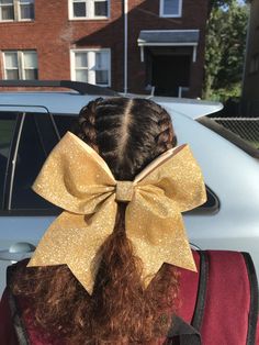 Cute Hairstyles For Cheer, Hairstyles For Cheer, Cute Cheer Hairstyles With Bow, Cute Cheer Hairstyles, Cheer Hairstyles, Cheer Hair Bows, Competition Hair, Softball Hairstyles, Cheerleading Hairstyles