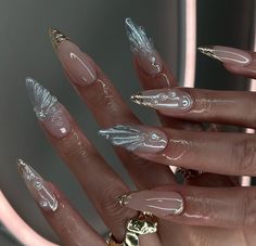 Mermaid Nails Aesthetic, Kali Uchis Nail Ideas, Mermaid Core Nails, Jelly Nail Designs, Venus Nails, Ethereal Nails, Seashell Nails, Mermaid Core, Edgy Nails