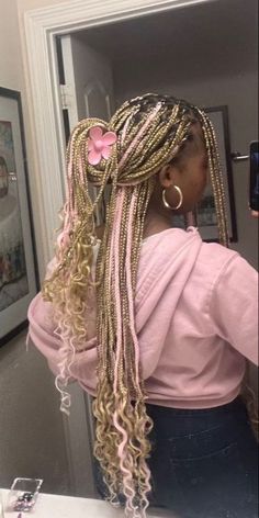 Braids With Yarn In Hair, Braid Hacks, Maintenance Week, Braids Colors, Braiding Techniques, Top Braid, Braids Ideas, Prom Hairstyle, Colored Braids