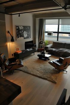 the living room is clean and ready for us to use in its new owner's home