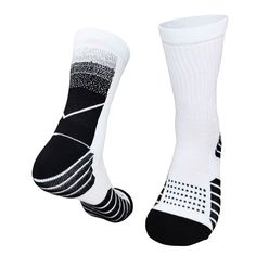 【High Quality Training Cushioned Socks】 It's not easy to deform or pilling, durability, thickness, comfortability and smoothness. 【Athletic Ankle Socks】Foot side has a breathable mesh design, using advanced weaving technology. Moisture wicking, deodorant and smell free. Moisture can be discharged, keeping your feet dry and cool. The best sport socks for your running shoes, tennis shoes, or other sports shoes. Idea for hiking, walking, running, camping, mountaineering, mountaineering, backpacking Cushioned Socks, Best Sport, Shoes Tennis, Style Socks, Basketball Socks, Sports Socks, Mesh Design, Tag Sale, Sport Socks