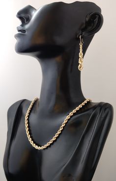 "14k Real Yellow Gold Rope Chain Earrings, Drop Rope Earrings, Dangle Rope Chain Earrings , 14k Real Gold Earrings,Women Earrings * Metal: Real 14K Yellow Gold (Properly Stamped 14k) * Condition : Brand New * Finish : Polished * Avg Weight : Small Pair apox 1.1 grams Large Pair apox 1.5 grams * Length: Small one 2 inches, Large one 1.7 inches * Width: Small 2.25mm to 4.25mm, Large 2.75mm to 6.25mm. * Clasp/Bail: Dangle Earrings Our price is for Pair Price These Hoop Earrings are 100% Authentic 1 Yellow Gold Hoop Earrings With Gold Chain For Gift, Gift Yellow Gold Hoop Earrings With Gold Chain, Gift Yellow Gold Hoop Earrings, Gold Plated Rope Chain Jewelry For Anniversary, Anniversary Gold Plated Rope Chain Jewelry, Elegant Hoop Earrings With Gold Chain, Elegant Hoop Earrings With Gold Chain As Gift, Elegant Hoop Earrings With Gold Chain For Gift, Elegant Gold Chain Hoop Earrings For Gift