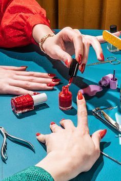 Discover a world of creativity with our stunning nail art designs! ✨ Ready to elevate your nail game? Explore the link today! 🌟 🔥🎉 #NailTrends #FallNailTrends #NailArt Nail Fashion Photography, Nail Art Photos, Chrome Nail Art, Graduation Nails, May Nails, Vintage Nails, Paint Photography, Classic Nails