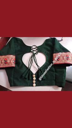 Blause Desine Latest, Latest Blouse Neck Designs, Lace Blouse Design, Clothing Pattern Design, Latest Bridal Blouse Designs, Best Blouse Designs