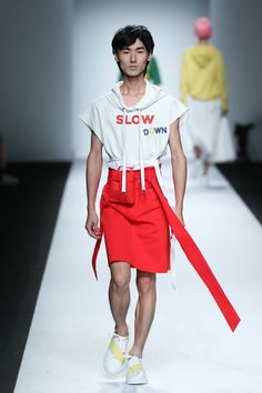 Male Fashion Trends: THISNORTHAT Spring-Summer 2018 - Shanghai Fashion Week Fashion Show Images, Kilt, Large Fashion