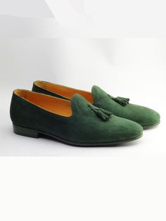 Bespoke Shoes, Leather Product, Suede Tassel, Tassel Loafers, Genuine Leather Shoes, Shoe Lace Patterns, Shoe Lace, Green Shoes, Leather Tassel