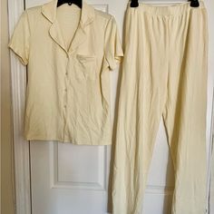 Nwot - Never Worn Form Macy’s Color Butter Yellow Fabric: Butter Soft Cotton Short Sleeve Too With Pocketed Pant Bottoms Butter Yellow, Yellow Fabric, Charter Club, Pale Yellow, Pj Sets, Cotton Shorts, Women's Intimates, Pajamas, Butter