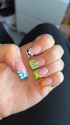 Forky Nails, Grimace Nails, Teletubbies Nails, Buzz Light Year Nails, Unique Gel Nails, Bluey Nail Ideas For Kids, Universal Studios Nails Design, Buzz Lightyear Nails, Toy Story Nail Ideas