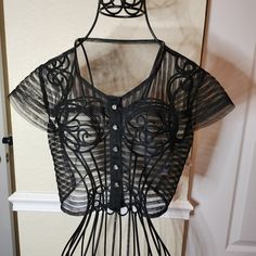 A.J. Bari Top Size Small Nwt Gothic Mesh Top For Spring Party, Spring Gothic Party Mesh Top, Spring Party Gothic Mesh Top, Fitted Gothic Mesh Top For Night Out, Black Gothic Mesh Top For Night Out, Fitted Gothic Mesh Top For Spring, Gothic Evening Tops For Summer, Gothic Summer Evening Tops, Summer Evening Gothic Tops