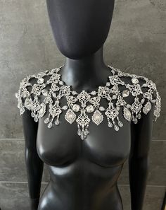 Bridal Shoulder Necklaceshoulder Necklace Fashion Necklacewedding Shoulder Jewelrywedding Backdrop Necklace - Etsy Bohemian Silver Body Chain For Wedding, Elegant White Body Jewelry For Evening, Elegant Party Body Jewelry Choker, Elegant Party Choker Body Jewelry, Bohemian Bib Necklace For Wedding, Silver Jeweled Body Jewelry For Wedding, Silver Bohemian Body Jewelry For Evening, Bohemian Silver Body Jewelry For Evening, Elegant Choker Body Chain For Parties