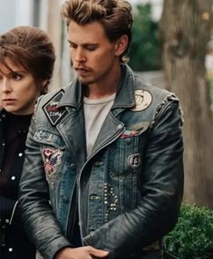 The Bikeriders Benny Blue Denim Vest Benny And Joon, The Bikeriders, Womens Black Leather Jacket, Michael B Jordan, Blue Vest, Blue Vests, Austin Butler, Biker Style, Leather Vest