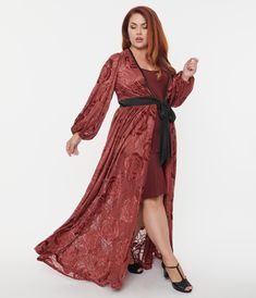 Unique Vintage Plus Size Burgundy Burnout Rose Hollywood Duster Plus Size Date, Flapper Accessories, Uv Clothing, Flapper Costume, Vintage Plus Size, Long Slip, Date Dresses, Vintage Branding, Plus Size Lingerie