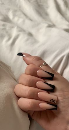 Unghie Sfumate, Black Acrylic Nails, Colored Acrylic Nails, Girly Acrylic Nails, Simple Acrylic Nails, Almond Shape, Long Square Acrylic Nails