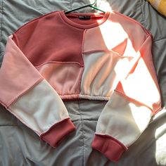 Shein Long Sleeve Cropped Sweater, Size Medium, Never Worn! Pink Patched, Fleece Inside, True To Size, Super Comfortable. Pink Spliced Top For Fall, Trendy Patchwork Tops For Loungewear, Pink Crew Neck Crop Top For Fall, Fall Pink Crew Neck Crop Top, Long Sleeve Patchwork Tops For Loungewear, Trendy White Patchwork Sweatshirt, Pink Patchwork Tops For Fall, Spring Long Sleeve Sweatshirt With Splicing, Long Sleeve Spliced Sweatshirt For Spring