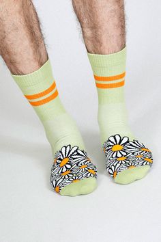 It's all in the details in the premium combed cotton Floral crews. Constructed with a mesh top foot for increased breathability, arch support and a terry footbed offering that extra comfort and support all day. Size+ OSFA, M 9-12 Design+ 200 Needle+ Reinforced toe & heel+ Seamless toe+ Terry Cushioning on Footbed+ Mesh Top Foot Knit+ Breathable+ Arch Support+ Floral Details on Foot Content + Care+ Premium Combed Cotton+ Wash Cold/Dry Low+ Imported Crew Sock, Arch Support, The Details, Combed Cotton, Crew Socks, Mesh Top, Arch, Mesh, Knitting