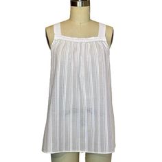 Nwt Bcbggeneration Cotton Blend Shoulder Straps White Top New, No Flaws From A Smoke-Free And Pet-Free Home. Size: Medium Appr. Measurements ( Flat, Not Stretched) : Height: 25” Arm Pit : 21” Same / Next Day Shipping Available Innnnni Unlined Summer Tops, Unlined Summer Daywear Tops, Unlined Summer Tops For Daywear, Unlined Tops For Summer Daywear, White Tank Top For Spring Loungewear, White Camisole Tank Top For Daywear, Chic Sleeveless Camisole For Daywear, Chic Unlined Top For Daywear, Chic White Tank Top For Loungewear