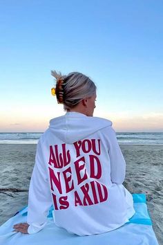 Inspired by you, the University Tees shop provides trendy sorority and college single piece apparel. Formal Shirt Design, Sorority Shirt Designs, Sorority Designs, University Tees, Sorority Outfits, Greek Clothing, Sorority Shirts