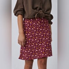 A Sassy Floral Print Adorns This Fluttery Skirt That's A Versatile Addition To Your Season-Spanning Wardrobe. 20" Center Front Length (Size 8) Unlined 100% Viscose Hand Wash, Line Dry Imported Casual Purple Flowy Skirt, Casual Purple Mini Skirt For Fall, Flowy Lined Mini Skirt In Purple, Flowy Lined Purple Mini Skirt, Flowy Purple Mini Skirt With Lining, Purple Flowy Mini Skirt With Lining, Chic Purple Flowy Mini Skirt, Casual Purple Skirt For Spring, Purple Relaxed Mini Skirt