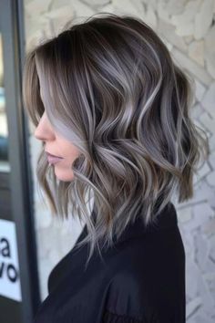 Brown Hair Over 50, Pelo Color Ceniza, Hair With Silver Highlights, Ashy Blonde Balayage, Pretty Brown Hair, Grey Brown Hair