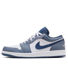 553558-414 Low Air Jordan 1, Light Exercise, Nike Models, Limited Edition Sneakers, Brand Magazine, Style Sportif, Sports Sneakers, Gray Leather, Air Jordan 1 Low