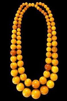 Affordable Orange Costume Jewelry, Cheap Retro Necklaces With Large Beads, Cheap Gold Costume Jewelry Beads, Cheap Colorful Large Beads Jewelry, Cheap Orange Costume Jewelry Necklace, Affordable Retro Beaded Necklace With Large Beads, Cheap Orange Costume Jewelry, Handmade Amber Jewelry At Affordable Prices, Cheap Retro Beaded Necklaces With Large Beads