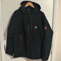 Northface Summit Series Winter Hooded Jacket Size - Men’s Large Condition - Lightly Used Color - Black Summit Series, Black North Face, The North Face Jackets, North Face Jackets, North Face Jacket, Hooded Jacket, North Face, The North Face, Mens Jackets