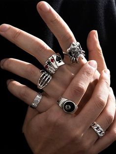 Different Rings, Skeleton Ring, Hip Hop Rings, Zodiac Rings, Ring Man, Band Rock, Punk Vintage, Vintage Skull, Gothic Rock