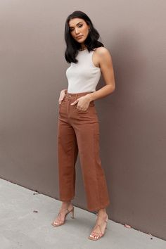 Georgette High Waisted Straight Leg Pants - Brown - Petal & Pup USA Winter Minimalist Outfit, High Waisted Straight Leg Pants, Brown Pants Outfit, Workwear Outfits, Workwear Capsule Wardrobe, Minimalist Outfits, Spring Ideas, Brown Outfit, Brown Pants