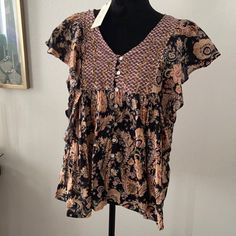 Gorgeous Rachel Zoe Blouse. Lovely Prints And Fresh Fabric. Size Large. New With Tags! . Red Dot 3x$20 Special. Add In Your Bundle The 3 Items Interested And A $20 Offer Will Be Sent Your Way! Patterned V-neck Rayon Tops, Casual Flowy V-neck Peasant Top, Floral Print Short Sleeve Peasant Top For Beach, Casual Short Sleeve Peasant Top For Beach, Casual Flowy Printed Top, Casual Short Sleeve Peasant Top For Day Out, Casual Black Flowy Tops, Casual Printed Rayon Blouse, Casual Rayon Blouse For Beach