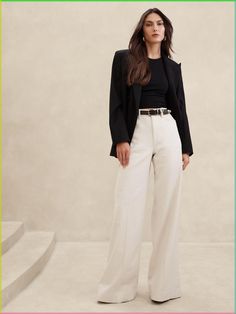 Do you wear makeup? Then, hi, you need these. Wide-leg Linen Jeans For Work, How To Look Expensive, Ageless Style, Pantalon Large, Summer Fabrics, Fashion Over 40, Style Mistakes, Style Chic, Look Chic