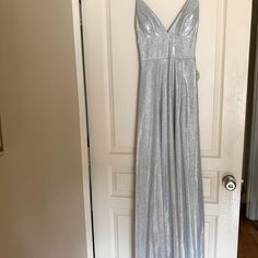 Windsor Size 1 Silver Prom Or Formal Adjustable Straps, Pockets, Front Side Slit Nwt Never Worn Great For Prom, Formal, Or Party! Dresses Windsor, Prom Suits, Windsor Dresses, Prom Formal, Windsor, Adjustable Straps, Prom Dresses, Prom, Womens Dresses