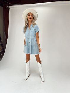 Collared Light Wash Summer Dress, Summer Collared Light Wash Dress, Collared Medium Wash Denim Summer Dress, Chic Denim Dress With Frayed Hem For Day Out, Casual Collared Denim Dress For Summer, Summer Casual Collared Denim Dress, Relaxed Fit Denim Dress For Day Out, Chic Mini Dress With Frayed Hem, Mini Denim Dress With Frayed Hem For Day Out