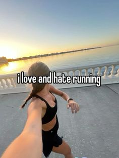 Running Pictures Ideas, Xc Running Quotes, Going For A Run Aesthetic, Runner Motivation, Runner Aesthetic, Aesthetic Running