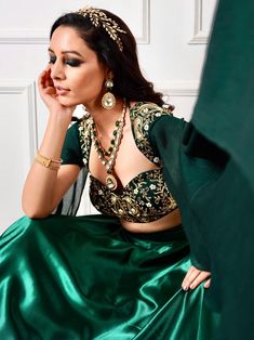 Blouse With Beads, Drape Lehenga, Flared Lehenga, Long Drapes, Drape Sleeves, Thread Work, Green Satin, Embroidered Blouse, Lehenga