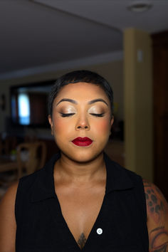 Soft Glam Alternative Bridal Makeup with deep red lip Deep Red Lip, Red Makeup Looks, Deep Red Lips, Makeup Companies, Makeup Lessons, Alternative Bridal, Red Makeup, Soft Glam, Red Lip