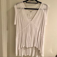 Free People - Boho Sleeveless Flowy Top Nwt. Size M. Also Selling This In Tan/Brown Color But It Is Bnwot. Flowy Top, Flowy Tops, Tan Brown, Free People Tops, Brown Color, Free People, Color White, Womens Tops, Women Shopping