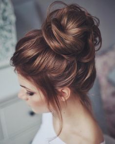 Messy wedding hair updos | itakeyou.co.uk #weddinghair #weddingupdo #weddinghairstyle #bridalupdo Messy Wedding Hair, Greasy Hair, Hair Prom, Prom Updos, Greasy Hair Hairstyles, Penteado Cabelo Curto, Wedding Hairstyles Updo, Oily Hair