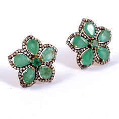 Natural Emerald & Pave Diamond Stud Earring, 925 Sterling Silver, Emerald Earring, Handmade Designer, Birthday Gift, Gorgeous Stud Earring Manufacture Country : India * Customization always available for Ring size, metal selection and any type of center stones changes, etc.... * If you want to make your own idea of Jewelry we can do it. Material : 925 Sterling Silver Main Stone :  Emerald Secondary Gemstone : Pave Diamond Gemstone Color : Green  Gemstone Shape : As Seen In A Picture * Shipment w Emerald Earring, Earring Handmade, Emerald Earrings, Diamond Stud, Green Gemstones, Natural Emerald, Stud Earring, Diamond Earrings Studs, Diamond Gemstone