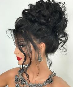 Prom Wig, Easy Formal Hairstyles, Messy Curly Hair, Curly Bun Hairstyles, Luxy Hair, Up Dos, Wavy Curly Hair