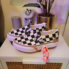 Extremely Rare/Discontinued Nwt Vans Era Stacked Checkerboard Womens Size 6 No Original Box Same Day Shipping In Most Cases Open To Reasonable Offers Stacked Vans, Amazon Fits, Tan Vans, Canvas Sneakers Womens, Old Skool Black, Checkered Vans, Vans Era, Vans Black And White, Mama Style