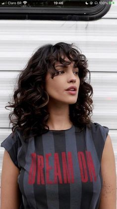 Shaggy Curly Hair, Shoulder Length Curly Hair, Curly Hair Photos, Curly Bangs, Wavy Haircuts, Short Curly Haircuts, Medium Curly Hair Styles