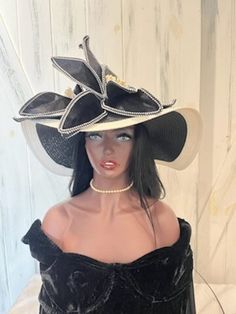 Ready to ship today from Tennessee, USA. I ship quickly and package safely in boxes.  See more distinctive hat choices at my Etsy shoppe at https://www.etsy.com/shop/equineelan   This wide brim black polyester woven hat has a distinctive wide white trim and  has two large black and white flowers. The exterior hat band is a braided black band with tiny faux pearls.     The interior hatband is adjustable by tightening the strings for a custom fit.  Hat and ribbon are all JET BLACK and clean white. White Wide Brim Hat, White Tea Party, Jimmy Jones, Royal Ascot Races, Edwardian Wedding, Hat Tea Party, Woven Hat, White Victorian, Church Hat