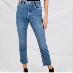 Bdg-High Waist Button Fly Cropped Jeans-29 Trendy Super High Waist Straight Cropped Jeans In A Medium Blue Wash By Bdg. 5 Pocket Styling And Button Fly Closure. Mom Jeans, Size-29 Approximate Measures Waist-29” Rise-11” *Color- Medium *Condition- New Without Tags (No Flaws) Fast Shipper Offers Accepted Top Rated Seller Keywords:Mom Jeans, Trendy, High Rise Denim Blue Jeans With Button Closure For Day Out, Light Wash Jeans With Button Closure For Day Out, Urban Outfitters High Rise Fitted Jeans, Urban Outfitters High-rise Fitted Jeans, Urban Outfitters Mid-rise Blue Jeans, Urban Outfitters Fitted Mid-rise Jeans, Urban Outfitters Fitted High-rise Jeans, Blue Mid-rise Jeans From Urban Outfitters, Urban Outfitters Blue Mid-rise Jeans